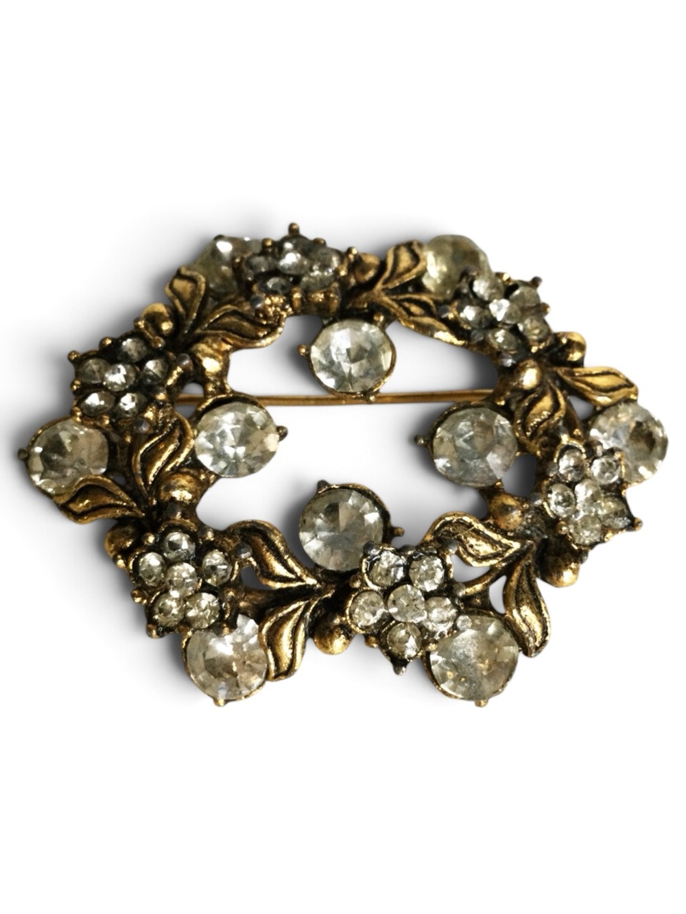 Vintage 1950s Gold‑Tone Crystal Rhinestone Floral Brooch